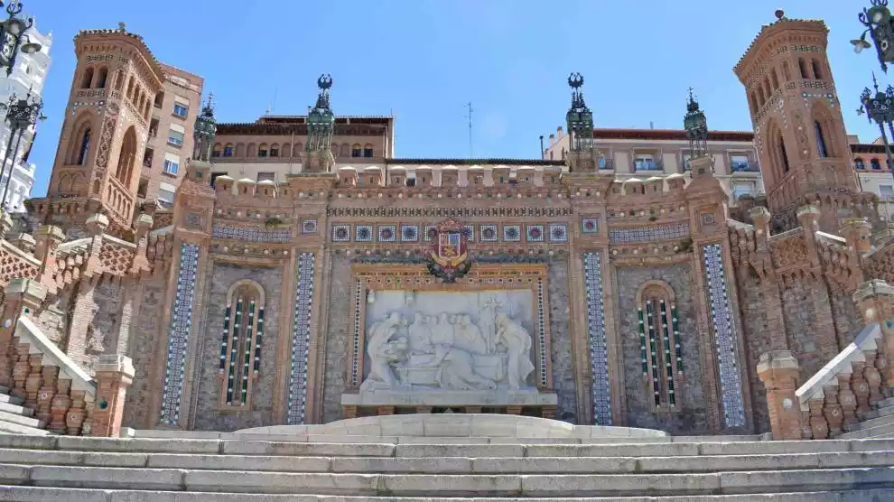 Escalinata de Teruel Apartamentoscella.es (11)